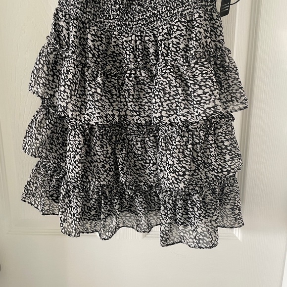 NWT Dress from Express - Picture 4 of 4